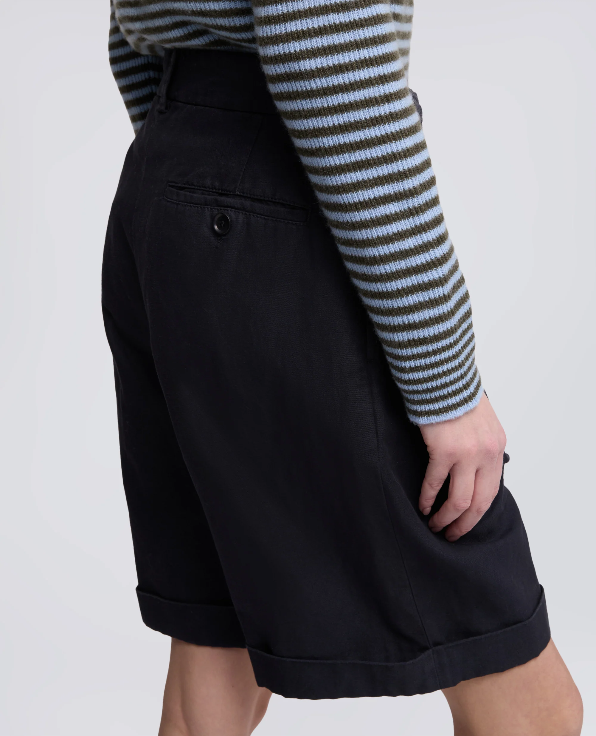 BERMUDA IN GABARDINE IN COTONE E LINO FIAMMATO TINTO CAPO - NAVY - Image 4