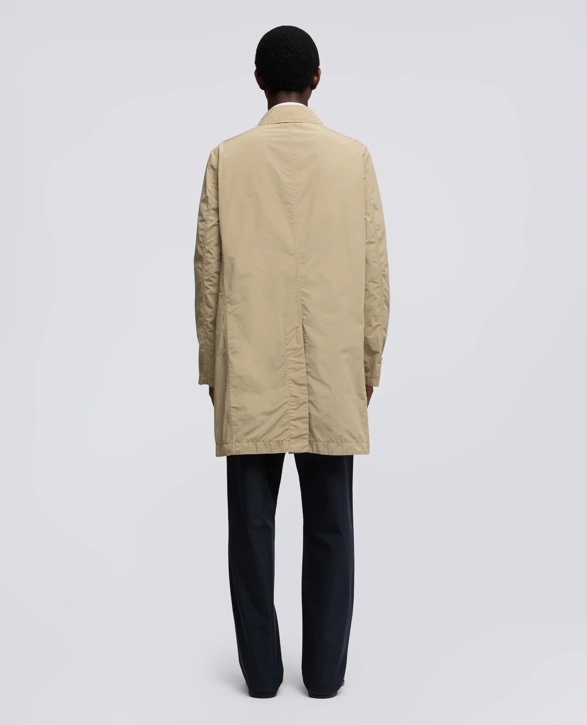 IMPERMEABILE IN POLIESTERE E NYLON COMPATTO - BEIGE - Image 3