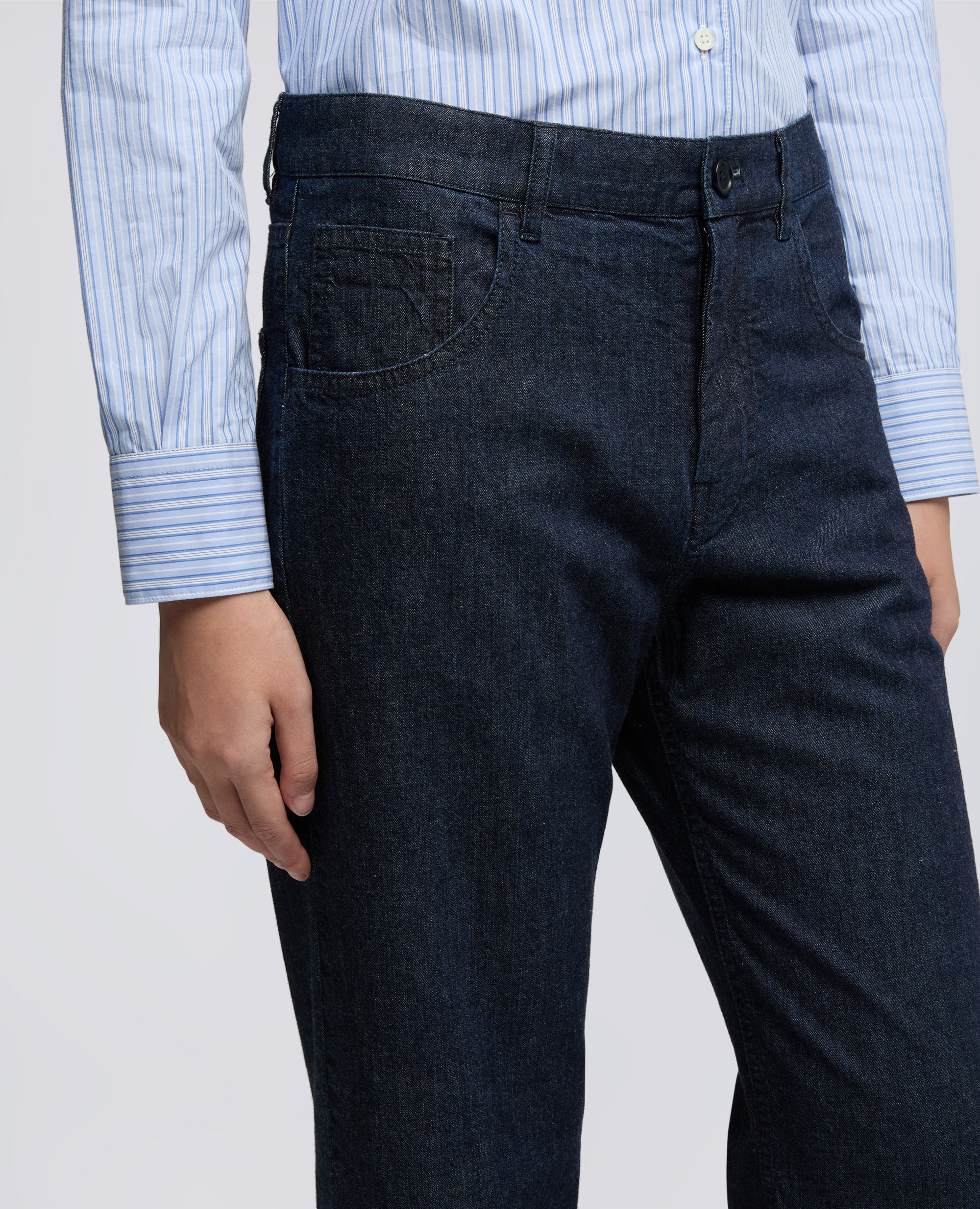 PANTALONE IN DENIM DI COTONE LEGGERO - DENIM SCURO - Image 4